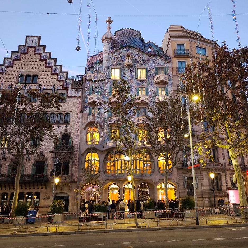 欧洲最早点亮中国红的世界遗产 before